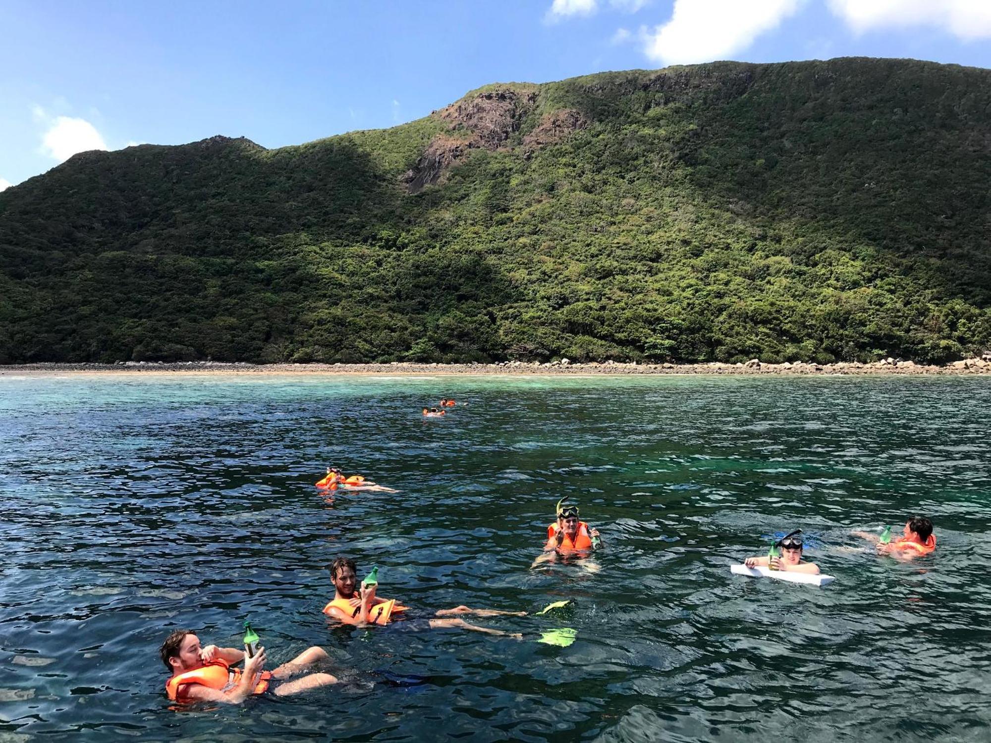 Con Dao Backpacker - Loco Camping Chi Khu Co Ong Eksteriør billede