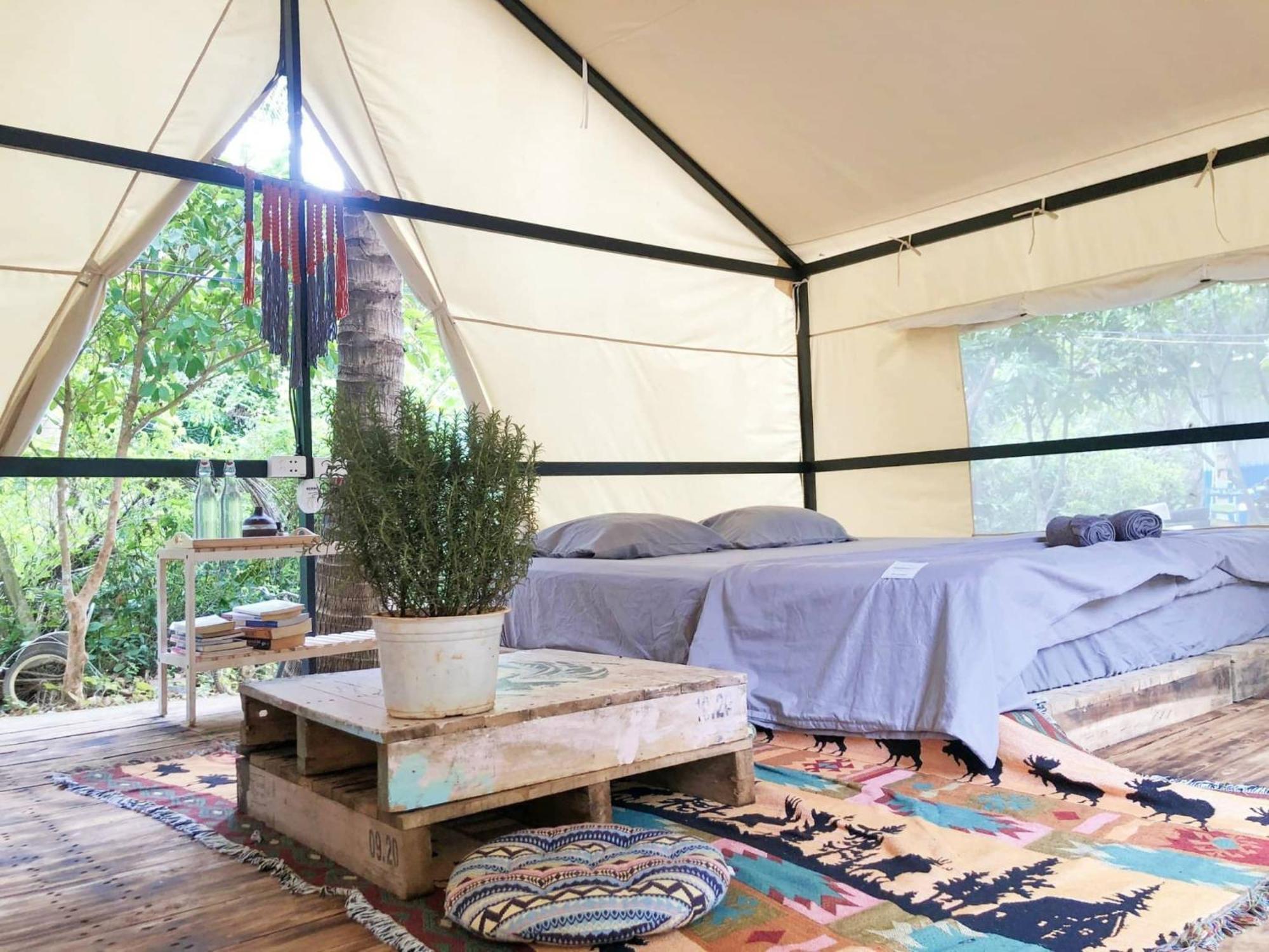 Con Dao Backpacker - Loco Camping Chi Khu Co Ong Eksteriør billede